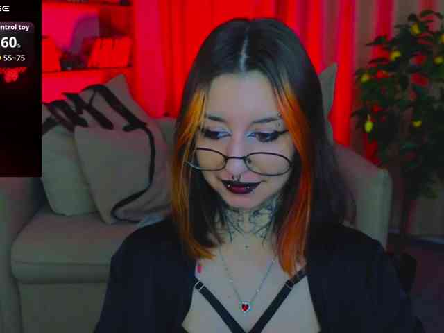 MistressMarcelline webcam