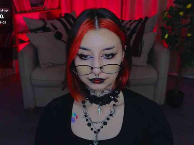 MistressMarcelline webcam
