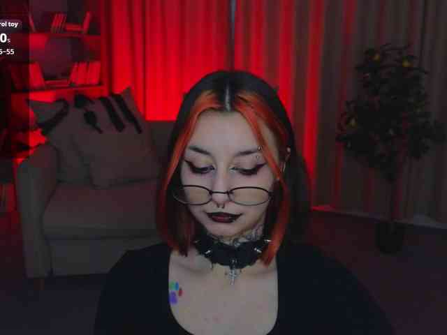 MistressMarcelline webcam