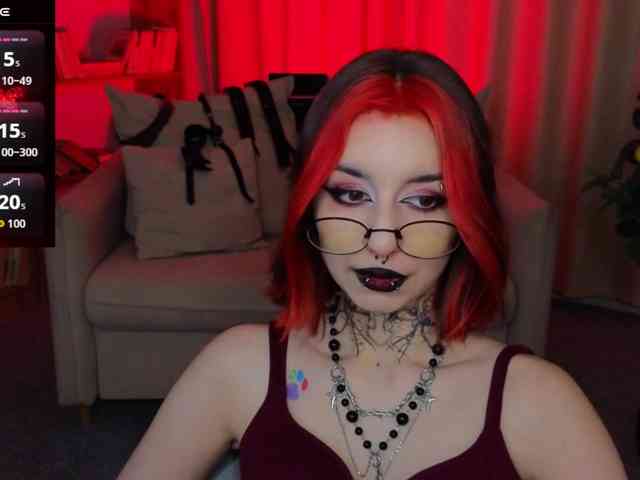 MistressMarcelline webcam