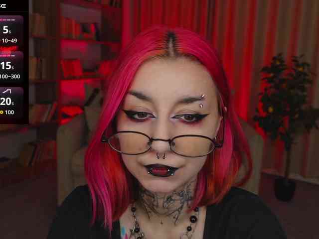 MistressMarcelline webcam