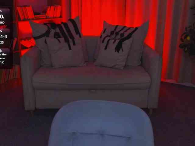 MistressMarcelline webcam