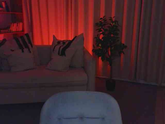MistressMarcelline webcam