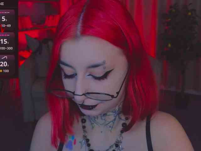MistressMarcelline webcam