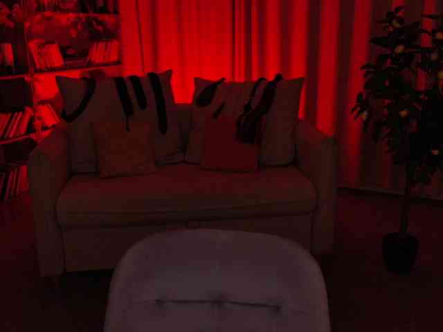 MistressMarcelline webcam