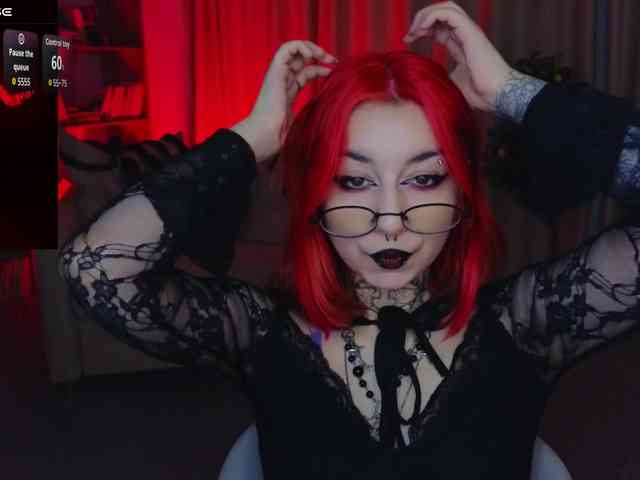MistressMarcelline webcam