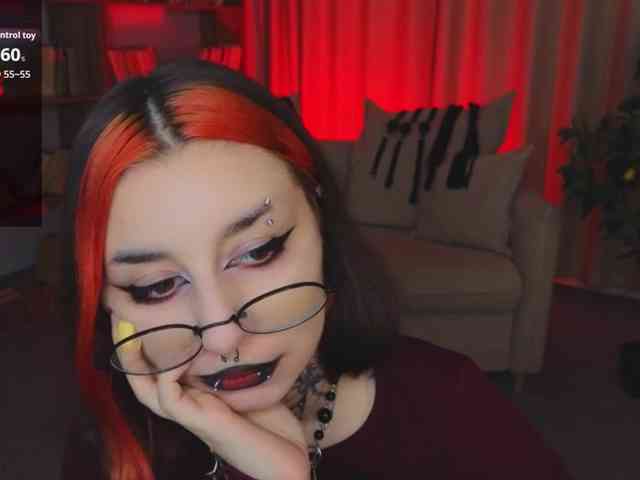 MistressMarcelline webcam