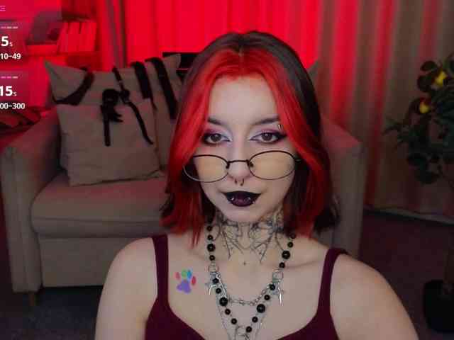 MistressMarcelline webcam