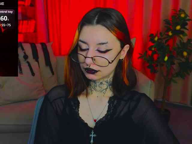 MistressMarcelline webcam