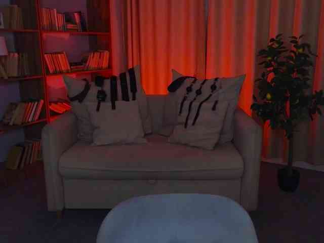MistressMarcelline webcam