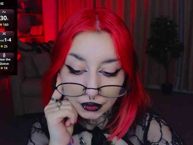 MistressMarcelline webcam