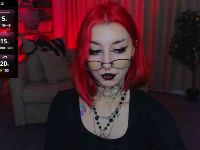 MistressMarcelline webcam