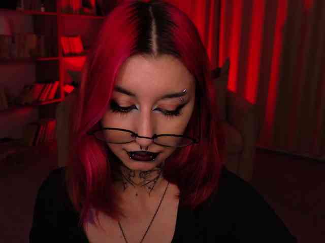 Model: MistressMarcelline
