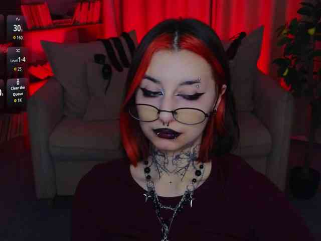 MistressMarcelline webcam