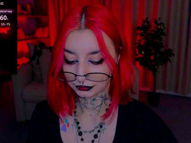 MistressMarcelline webcam