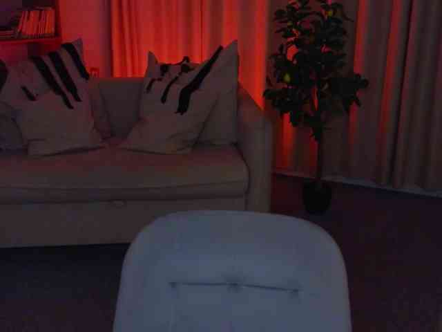 MistressMarcelline webcam