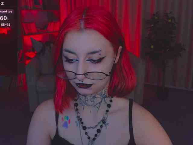 MistressMarcelline webcam