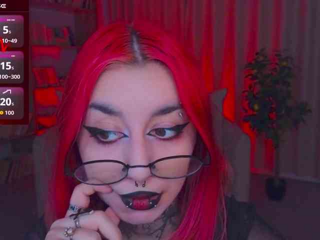 MistressMarcelline webcam