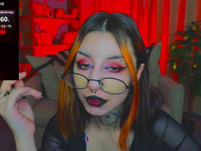 MistressMarcelline webcam