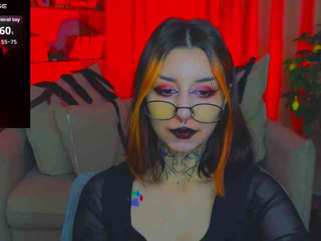 MistressMarcelline webcam