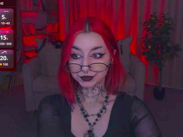 MistressMarcelline webcam