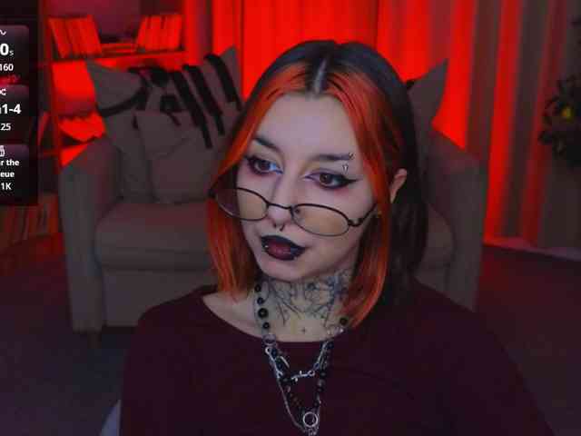 MistressMarcelline webcam