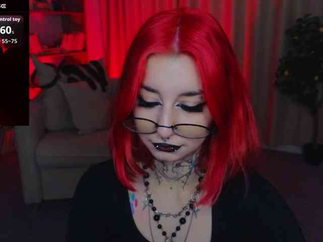 MistressMarcelline webcam