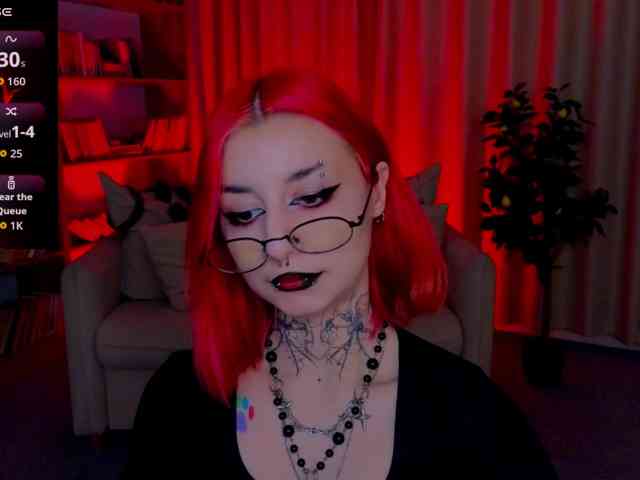 Model: MistressMarcelline