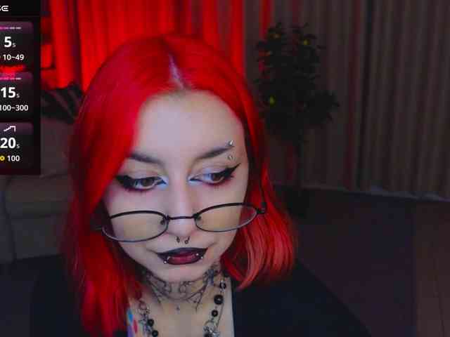 MistressMarcelline webcam