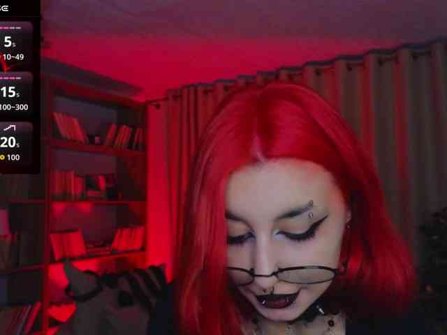 MistressMarcelline webcam