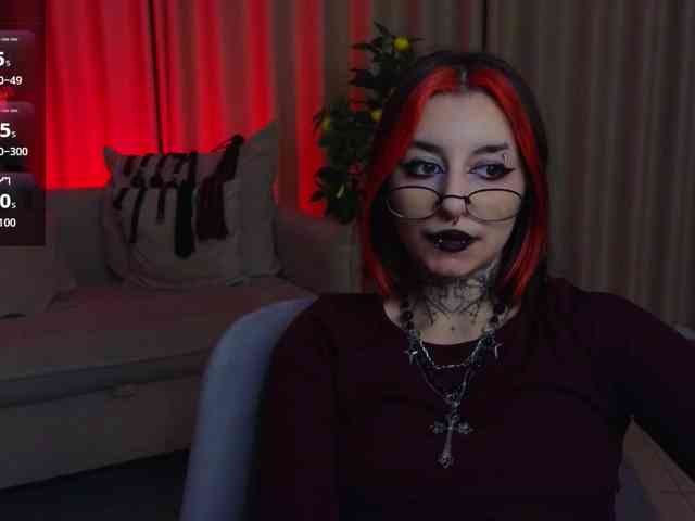 MistressMarcelline webcam