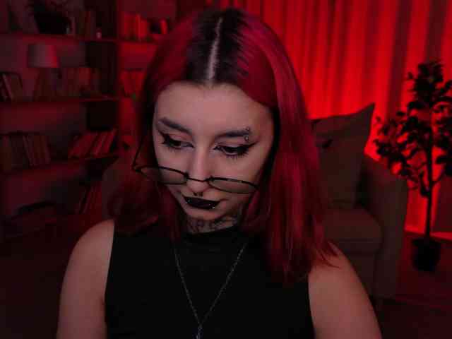 MistressMarcelline - Girl 