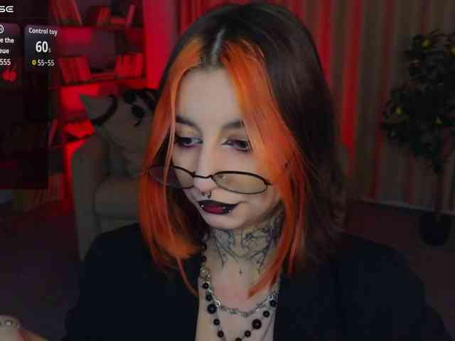 MistressMarcelline webcam