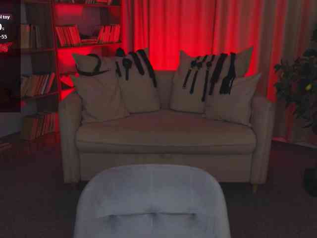 MistressMarcelline webcam