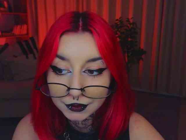mistressmarcelline's live room