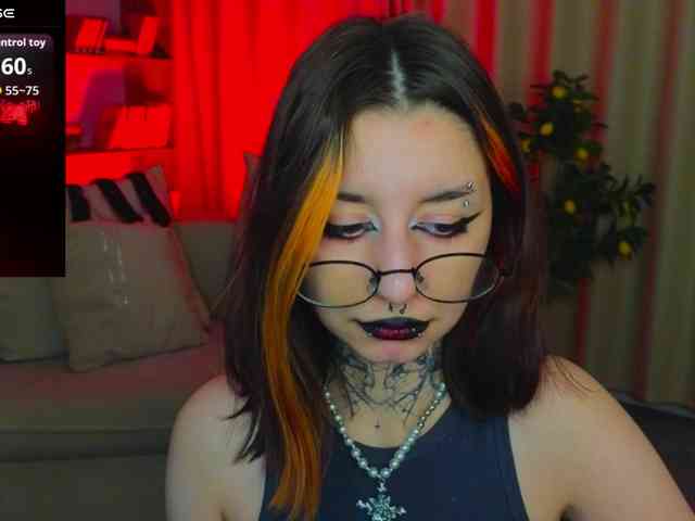 MistressMarcelline webcam