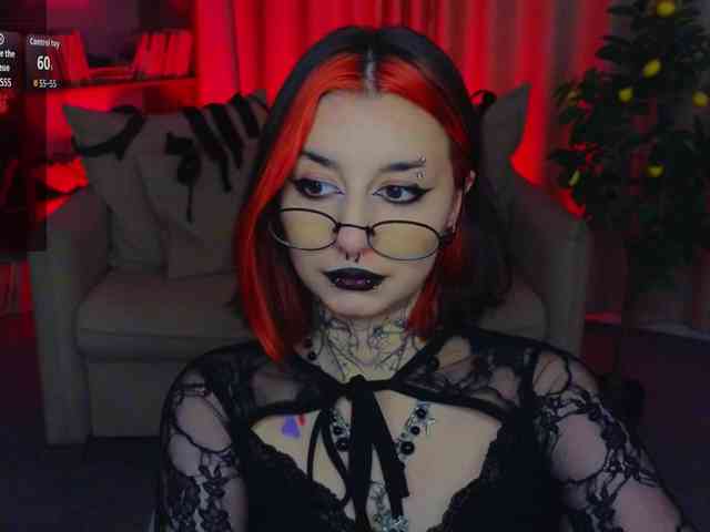 MistressMarcelline webcam