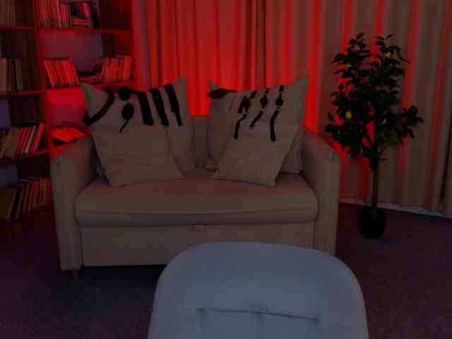 MistressMarcelline webcam