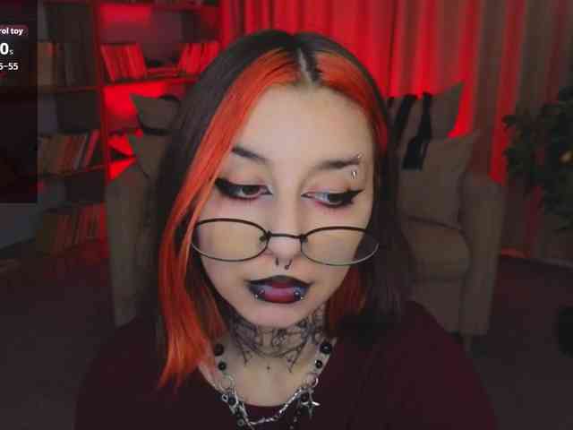 MistressMarcelline webcam
