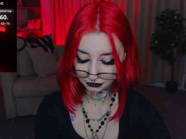 MistressMarcelline webcam