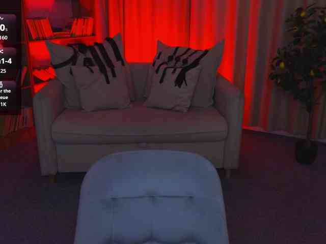 MistressMarcelline webcam
