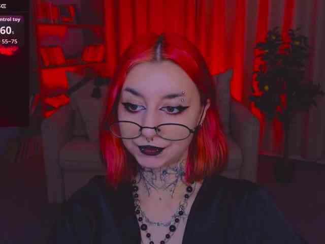 MistressMarcelline webcam