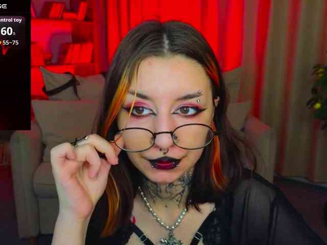 MistressMarcelline webcam