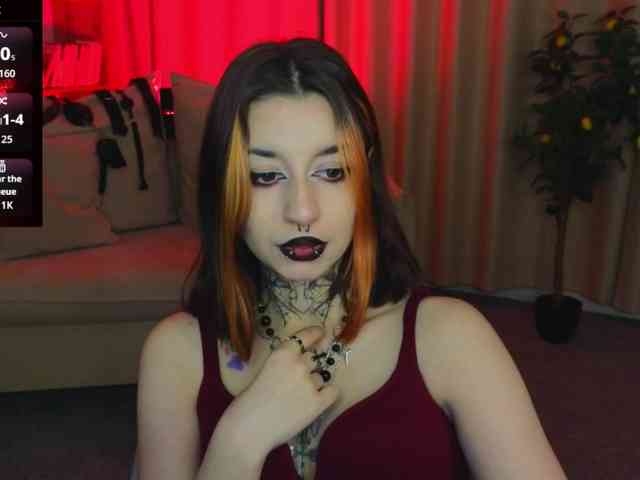 MistressMarcelline webcam