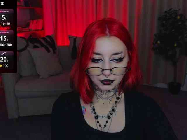 MistressMarcelline webcam