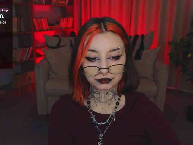 MistressMarcelline webcam