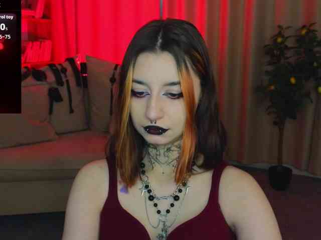 MistressMarcelline webcam