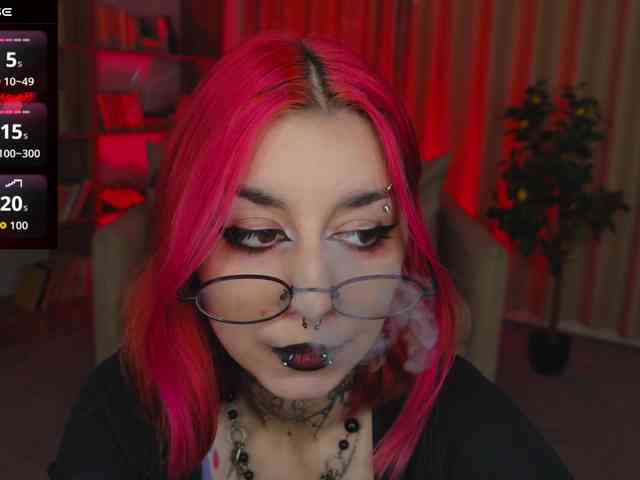 MistressMarcelline webcam