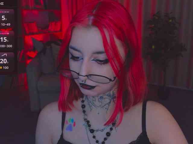 MistressMarcelline webcam