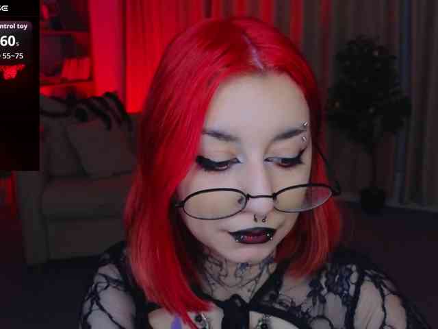 MistressMarcelline webcam